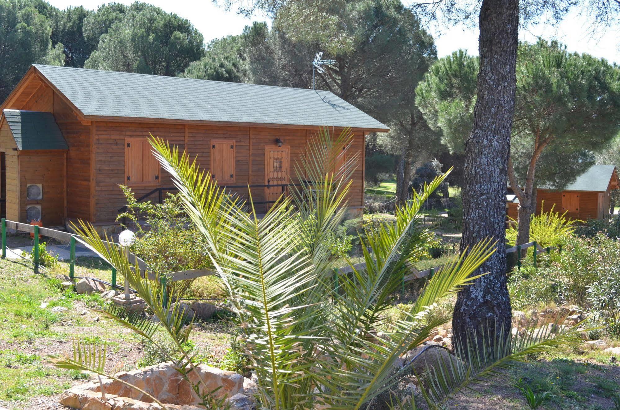Apartamentos Paraje San Gines Andújar Екстериор снимка